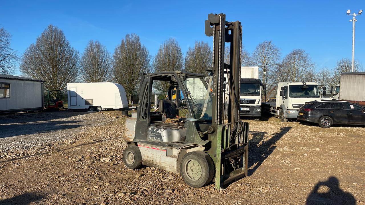 NISSAN YG1D2A300 - Otros maquinaria: foto 2 NISSAN YG1D2A300 - Otros maquinaria: foto 2