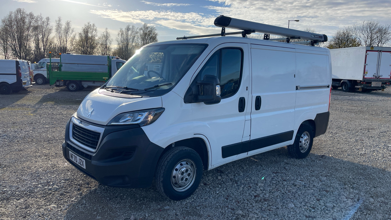 PEUGEOT BOXER 333 2.2 BLUE HDI 120PS - Furgoneta pequeña: foto 2 PEUGEOT BOXER 333 2.2 BLUE HDI 120PS - Furgoneta pequeña: foto 2