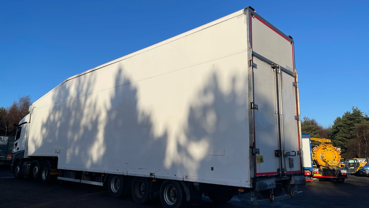 GRAY & ADAMS FRIDGE BOX DOUBLE DECK STEPFRAME - Remolque: foto 4 GRAY & ADAMS FRIDGE BOX DOUBLE DECK STEPFRAME - Remolque: foto 4