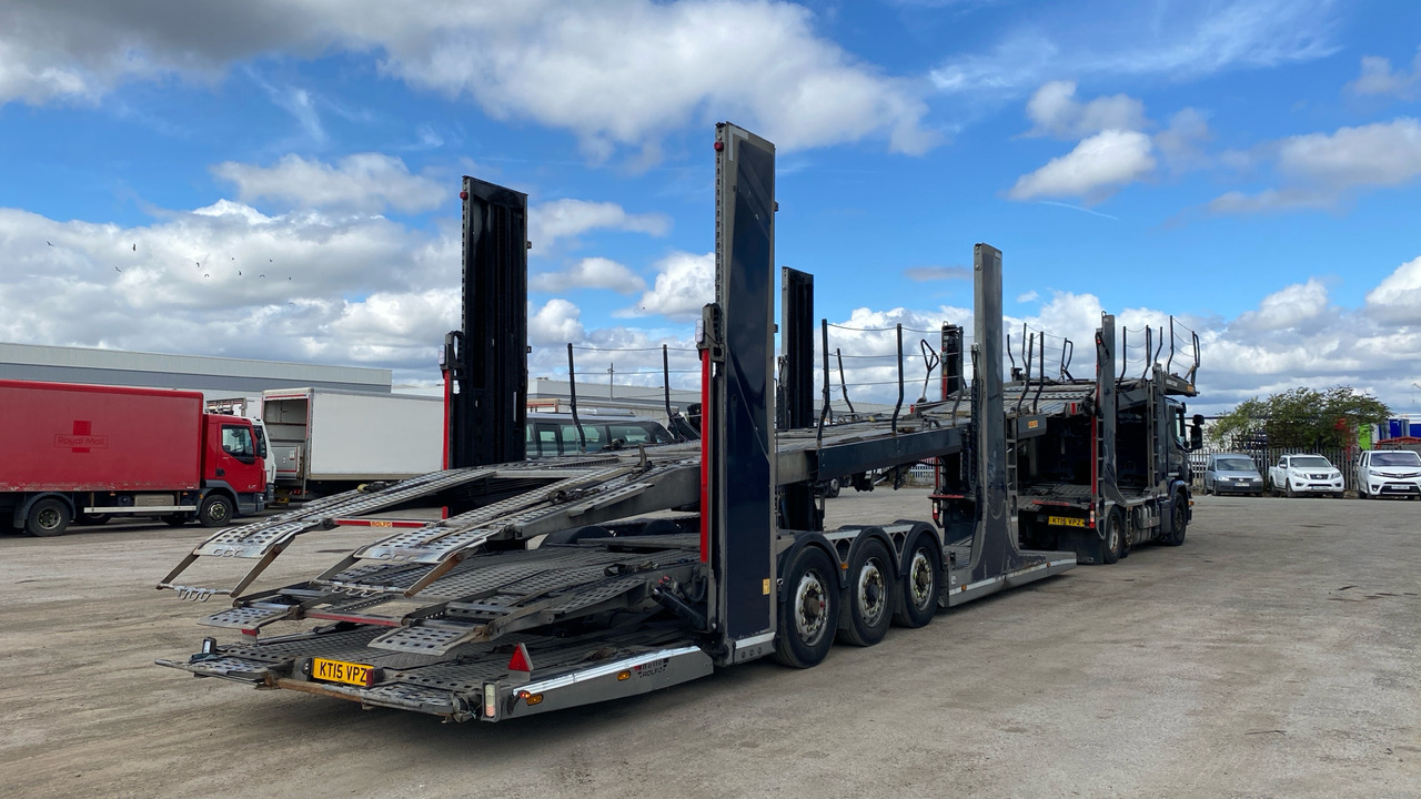 SCANIA P 410 - Camión portavehículos: foto 4 SCANIA P 410 - Camión portavehículos: foto 4