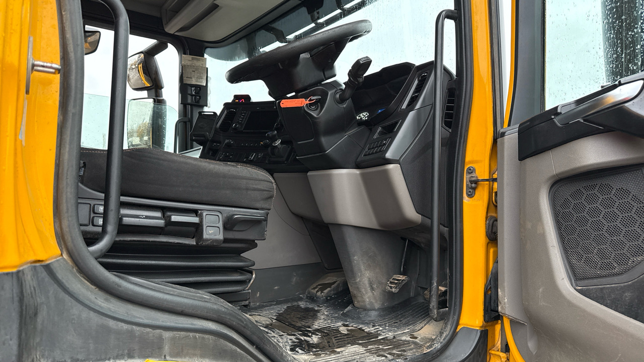 SCANIA P 410 XT - Camión volquete: foto 5 SCANIA P 410 XT - Camión volquete: foto 5