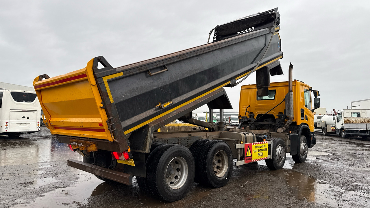 SCANIA P 410 XT - Camión volquete: foto 4 SCANIA P 410 XT - Camión volquete: foto 4