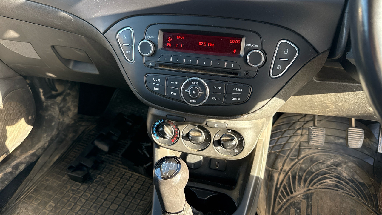 Coche VAUXHALL CORSA 1.3 CDTI 16V: foto 7 Coche VAUXHALL CORSA 1.3 CDTI 16V: foto 7