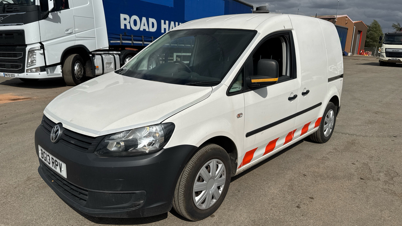 VOLKSWAGEN CADDY C20 1.6 TDI 102PS - Furgoneta pequeña: foto 2 VOLKSWAGEN CADDY C20 1.6 TDI 102PS - Furgoneta pequeña: foto 2