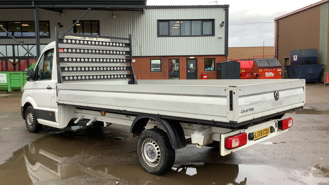 VOLKSWAGEN CRAFTER CR35 2.0 TDI 140PS STARTLINE - Furgoneta caja abierta: foto 3 VOLKSWAGEN CRAFTER CR35 2.0 TDI 140PS STARTLINE - Furgoneta caja abierta: foto 3