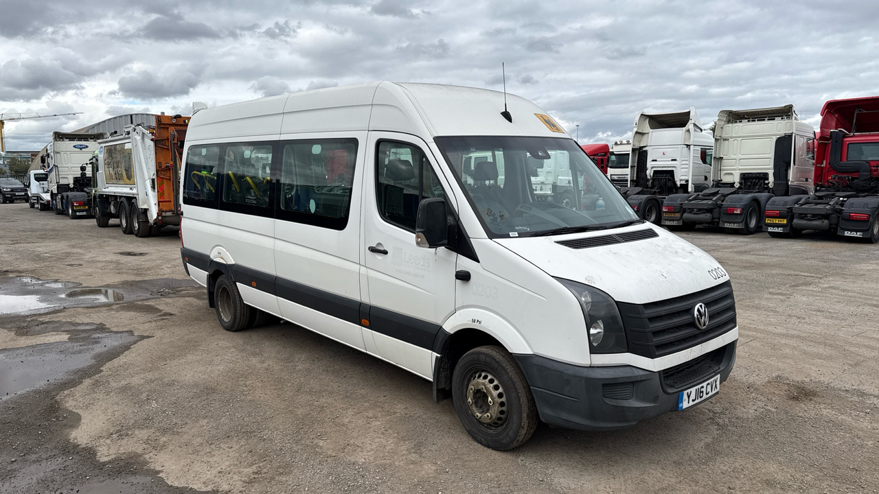 VOLKSWAGEN CRAFTER CR50 TDI - Minibús, Furgoneta de pasajeros: foto 1 VOLKSWAGEN CRAFTER CR50 TDI - Minibús, Furgoneta de pasajeros: foto 1