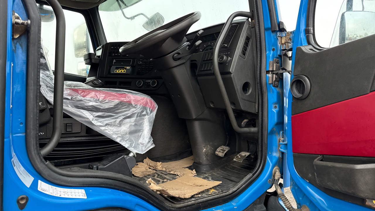VOLVO FM 420 - Camión volquete: foto 5 VOLVO FM 420 - Camión volquete: foto 5