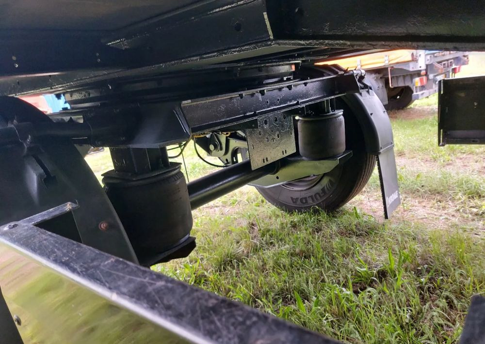 Remolque con toldo Krone Firanka: foto 14 Remolque con toldo Krone Firanka: foto 14