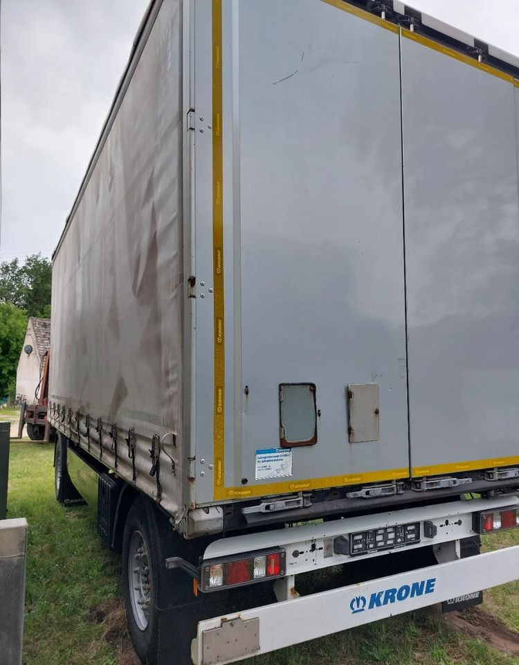 Remolque con toldo Krone Firanka: foto 11 Remolque con toldo Krone Firanka: foto 11