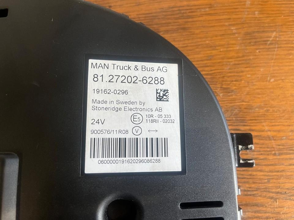 MAN EU6 Kombiinstrument / Tacho 81.27202-6288 - Salpicadero para Camión: foto 3 MAN EU6 Kombiinstrument / Tacho 81.27202-6288 - Salpicadero para Camión: foto 3