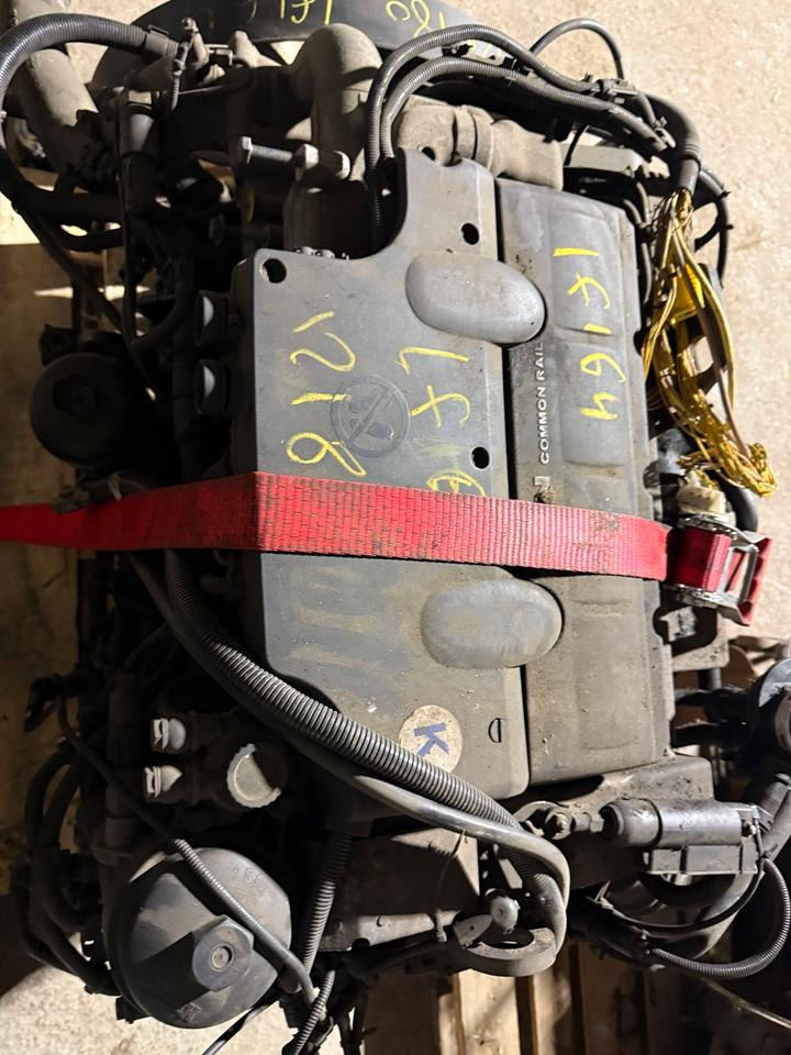 MAN Motor 12.180 EU5 D0834 LFL 64 - Motor para Camión: foto 5 MAN Motor 12.180 EU5 D0834 LFL 64 - Motor para Camión: foto 5