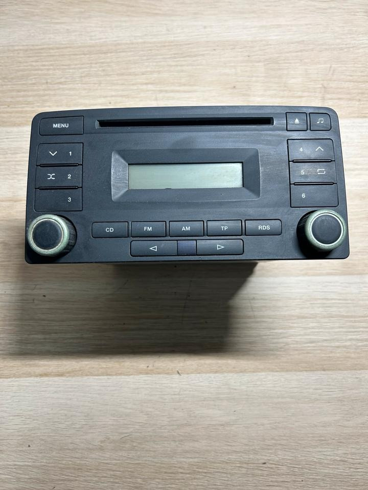 MAN TGS High Multimedia Radio 81.28101.6181 - Sistema eléctrico para Camión: foto 2 MAN TGS High Multimedia Radio 81.28101.6181 - Sistema eléctrico para Camión: foto 2