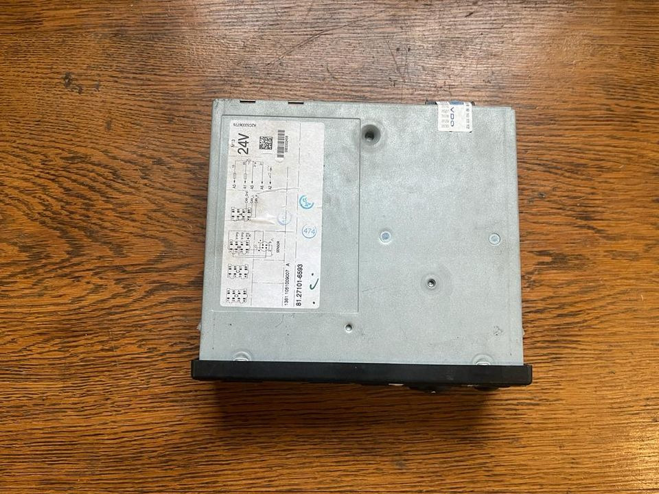 MAN TGX TGS TGA TGL Tachograph 81.27101-6593 - Tacógrafo para Camión: foto 4 MAN TGX TGS TGA TGL Tachograph 81.27101-6593 - Tacógrafo para Camión: foto 4