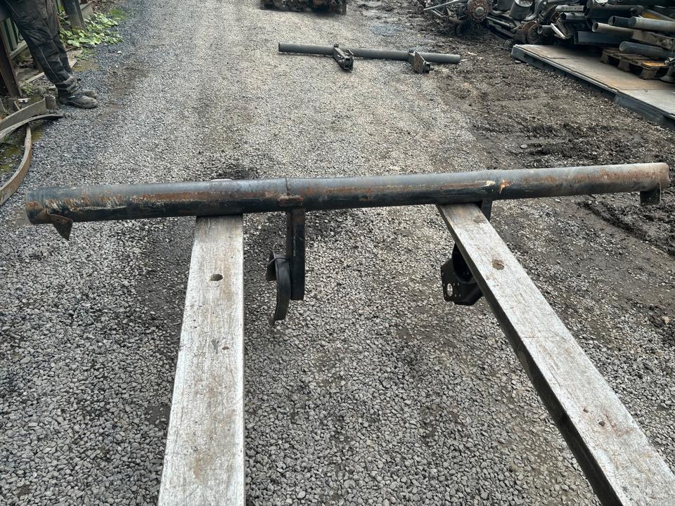 MAN TGX,TGS,TGA,TGM Unterfahrschutz - Bastidor/ Chasis para Camión: foto 2 MAN TGX,TGS,TGA,TGM Unterfahrschutz - Bastidor/ Chasis para Camión: foto 2