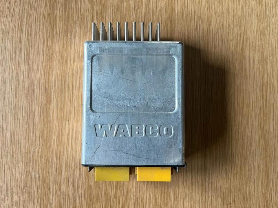 MAN WABCO ECAS 6x2 Steuergerät 81.25811-7009 - Unidad de control para Camión: foto 4 MAN WABCO ECAS 6x2 Steuergerät 81.25811-7009 - Unidad de control para Camión: foto 4