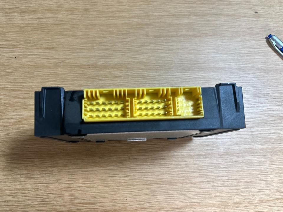 MAN WABCO Steuergerät ECAS 4*2 81.25811-7018 - Unidad de control para Camión: foto 3 MAN WABCO Steuergerät ECAS 4*2 81.25811-7018 - Unidad de control para Camión: foto 3