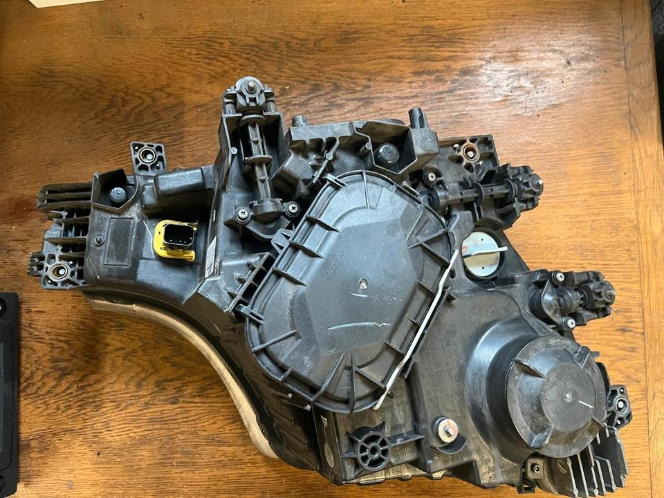 Mercedes Actros LED Scheinwerfer Vorne Links A9618205039 - Faro delantero para Camión: foto 4 Mercedes Actros LED Scheinwerfer Vorne Links A9618205039 - Faro delantero para Camión: foto 4