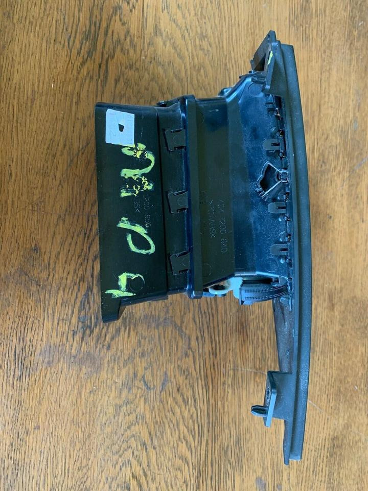 Mercedes Actros MP4 Luftduese A 360 830 05 54 - Cabina e interior para Camión: foto 4 Mercedes Actros MP4 Luftduese A 360 830 05 54 - Cabina e interior para Camión: foto 4