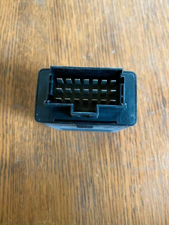 Mercedes Atego Blinkermodul Relais Steuergerät A 020 545 13 32 - Unidad de control para Camión: foto 3 Mercedes Atego Blinkermodul Relais Steuergerät A 020 545 13 32 - Unidad de control para Camión: foto 3