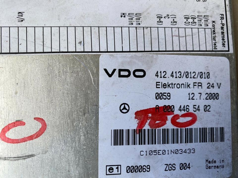 Mercedes Atego Elektronik FR Steuergerät VDO A 000 446 54 02 - Unidad de control para Camión: foto 2 Mercedes Atego Elektronik FR Steuergerät VDO A 000 446 54 02 - Unidad de control para Camión: foto 2