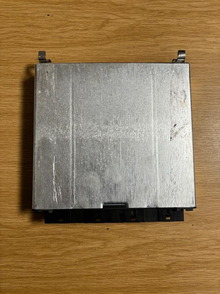 Mercedes Atego VDO Elektronik FMR Steuergerät A0004464502 - Unidad de control para Camión: foto 2 Mercedes Atego VDO Elektronik FMR Steuergerät A0004464502 - Unidad de control para Camión: foto 2