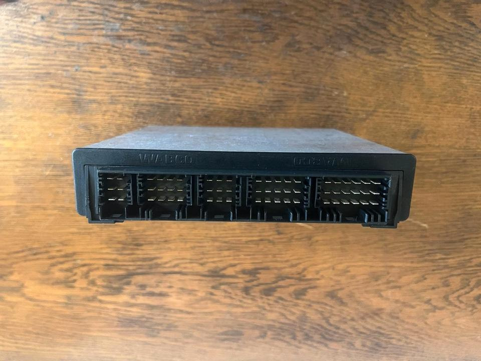 Mercedes-Benz Evo Bus Knickwinkelsteuergerät A0004462630 - Unidad de control para Autobús: foto 4 Mercedes-Benz Evo Bus Knickwinkelsteuergerät A0004462630 - Unidad de control para Autobús: foto 4