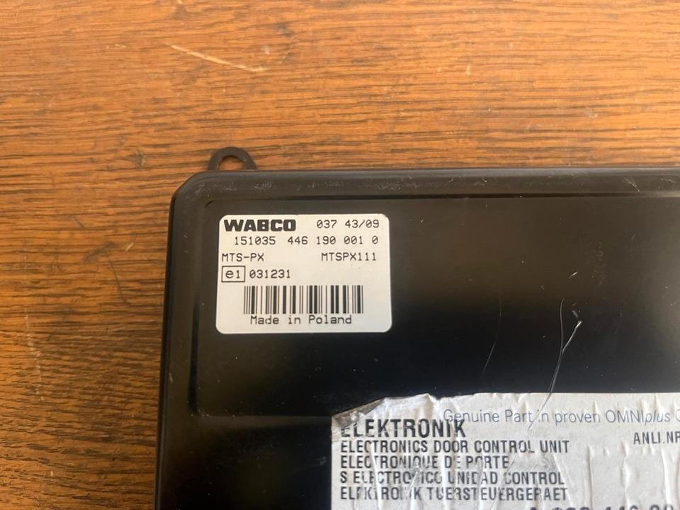 Mercedes Türsteuergerät A0004463032 WABCO 4461900010 - Unidad de control para Camión: foto 4 Mercedes Türsteuergerät A0004463032 WABCO 4461900010 - Unidad de control para Camión: foto 4