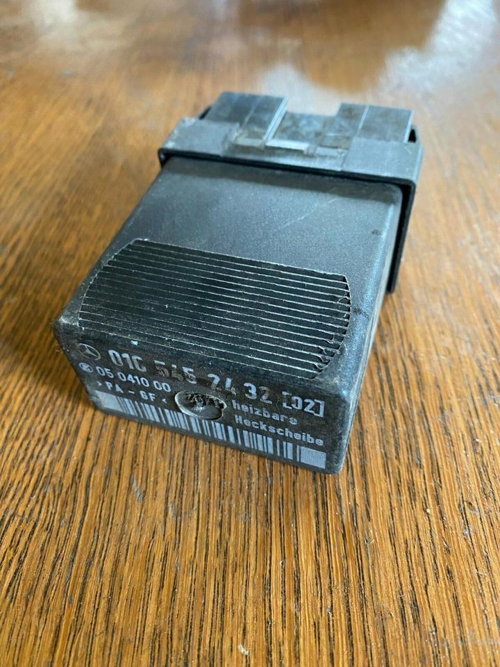 Relais Mercedes Sprinter Steuergerät 016 545 24 32 - Unidad de control para Camión: foto 1 Relais Mercedes Sprinter Steuergerät 016 545 24 32 - Unidad de control para Camión: foto 1