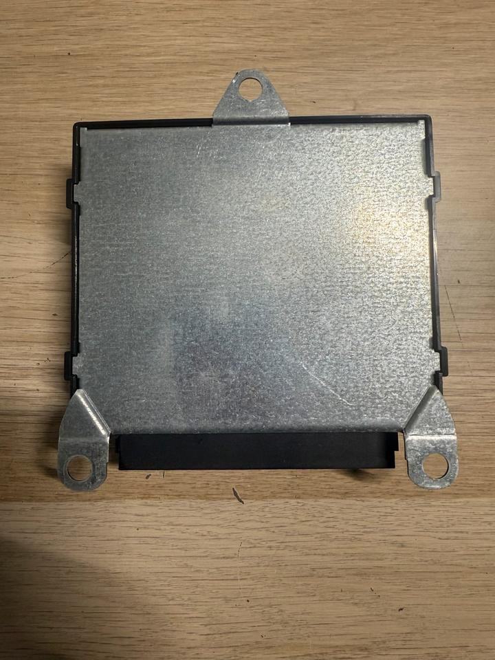 SCANIA ECAS 6x2 / BUS Steuergerät 1851677 - Unidad de control para Autobús: foto 3 SCANIA ECAS 6x2 / BUS Steuergerät 1851677 - Unidad de control para Autobús: foto 3