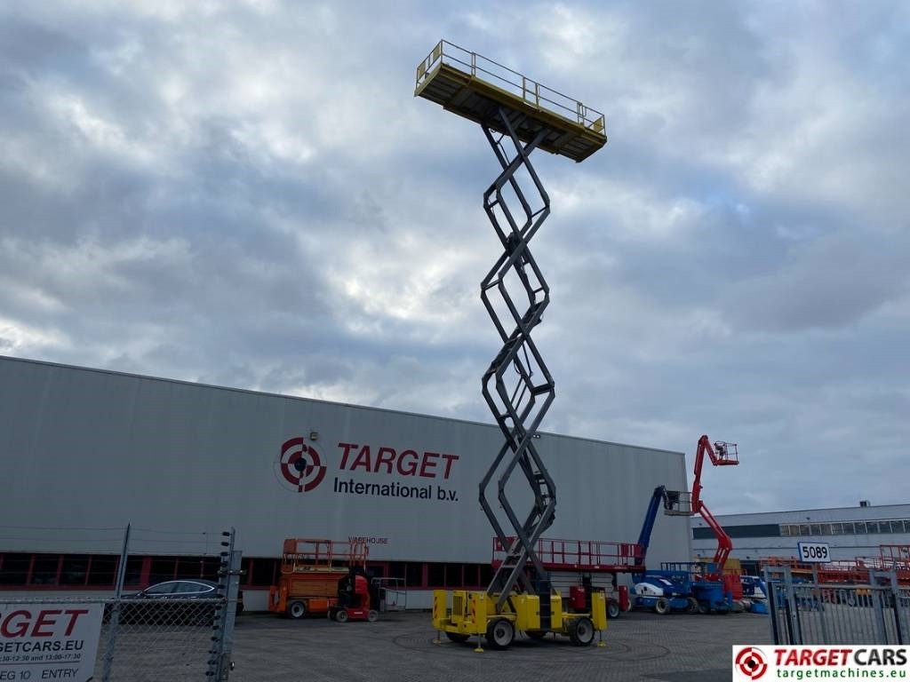 Plataforma de tijeras GMG 6094RT Diesel 4x4 Scissor Work Lift 2020cm: foto 6