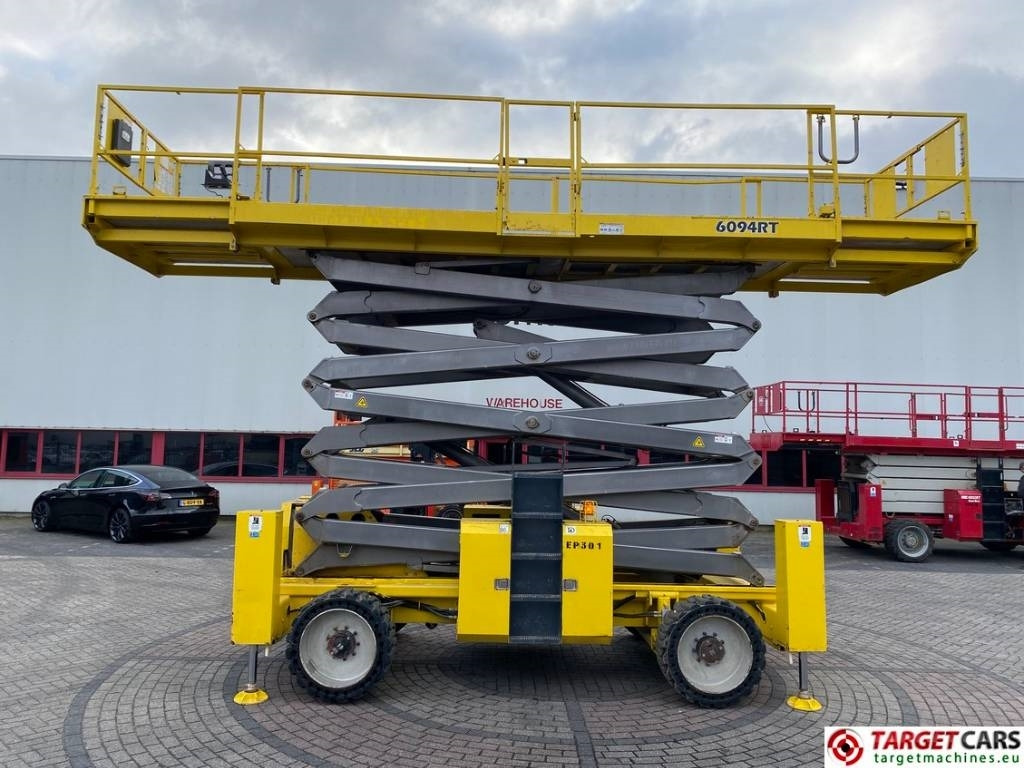 GMG 6094RT Diesel 4x4 Scissor Work Lift 2020cm - Plataforma de tijeras: foto 5 GMG 6094RT Diesel 4x4 Scissor Work Lift 2020cm - Plataforma de tijeras: foto 5