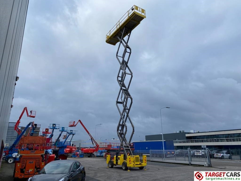 Plataforma de tijeras GMG 6094RT Diesel 4x4 Scissor Work Lift 2020cm: foto 7