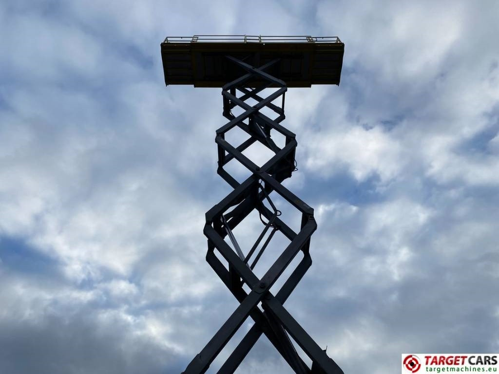 Plataforma de tijeras GMG 6094RT Diesel 4x4 Scissor Work Lift 2020cm: foto 39