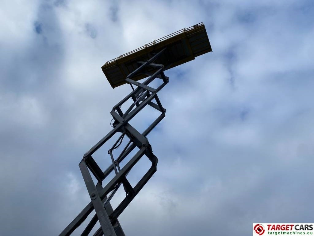 Plataforma de tijeras GMG 6094RT Diesel 4x4 Scissor Work Lift 2020cm: foto 36