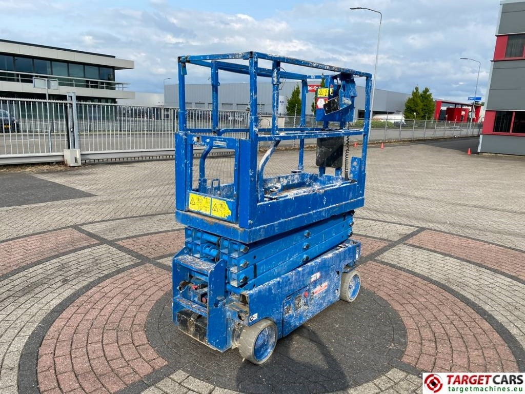 Genie GS-1932 Electric Scissor Work Lift 779cm - Plataforma de tijeras: foto 3 Genie GS-1932 Electric Scissor Work Lift 779cm - Plataforma de tijeras: foto 3
