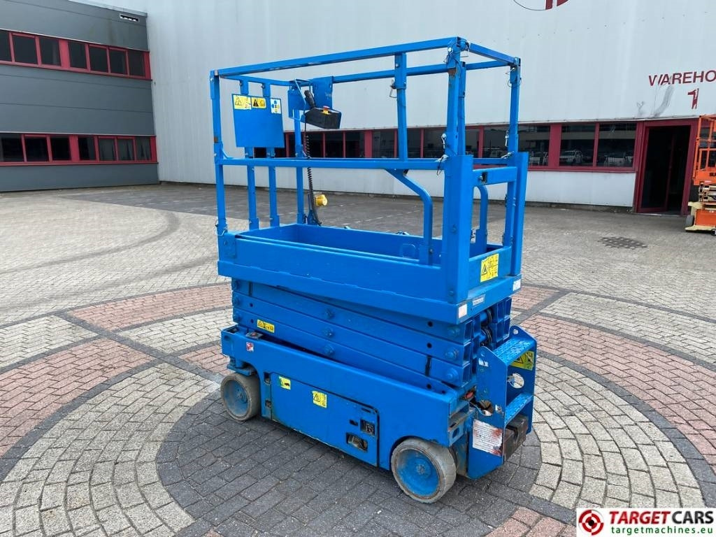 Genie GS-1932 Electric Scissor Work Lift 779cm - Plataforma de tijeras: foto 4 Genie GS-1932 Electric Scissor Work Lift 779cm - Plataforma de tijeras: foto 4