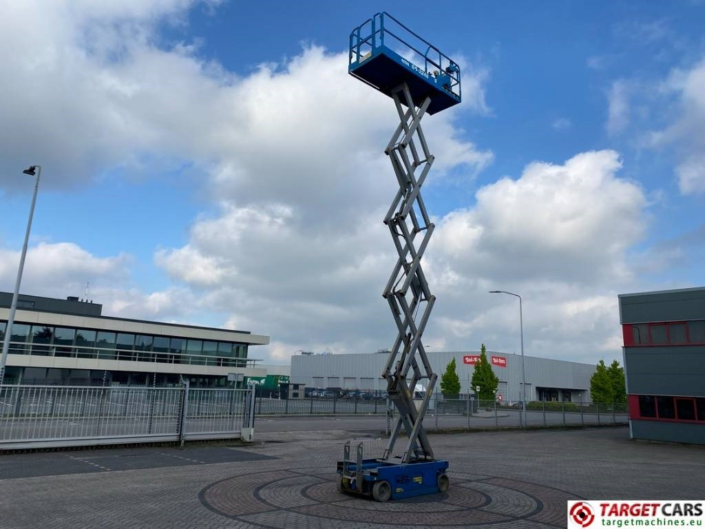 Plataforma de tijeras Genie GS-3246 Electric Scissor Work Lift 1175cm: foto 7