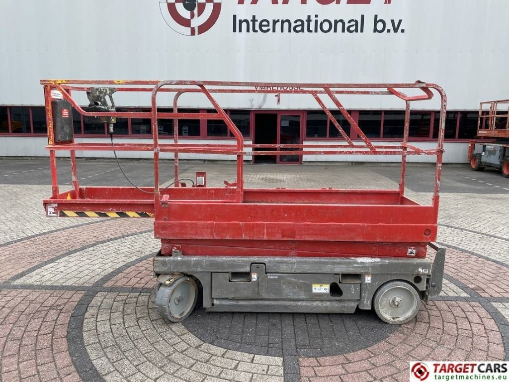 Haulotte Compact 8 Electric Scissor Work Lift 818cm DEFECT  - Plataforma de tijeras: foto 5 Haulotte Compact 8 Electric Scissor Work Lift 818cm DEFECT  - Plataforma de tijeras: foto 5
