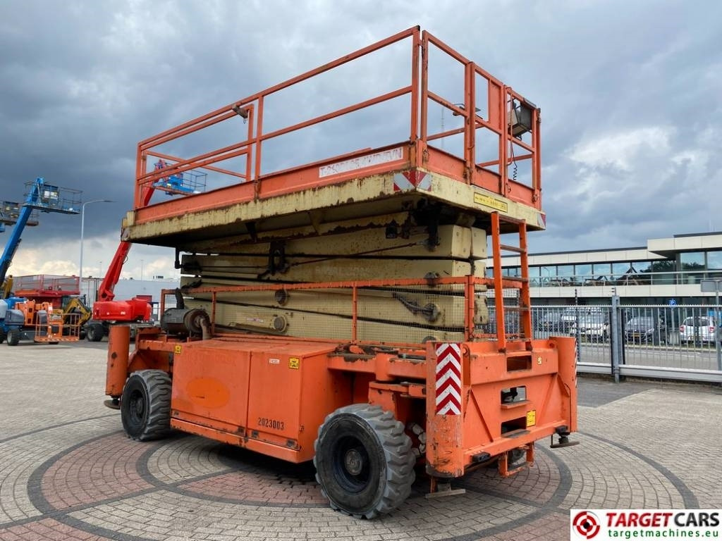 Holland Lift T210DL25 4WD Diesel T-210DL25 Scissor WorkLift 23M - Plataforma de tijeras: foto 2 Holland Lift T210DL25 4WD Diesel T-210DL25 Scissor WorkLift 23M - Plataforma de tijeras: foto 2