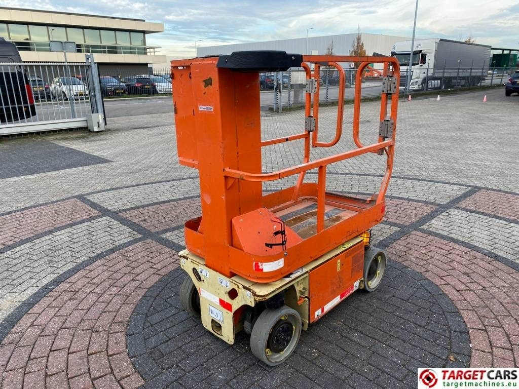 JLG 1230ES Electric Vertical Mast Work Lift 566cm - Plataforma de mástil vertical: foto 3 JLG 1230ES Electric Vertical Mast Work Lift 566cm - Plataforma de mástil vertical: foto 3