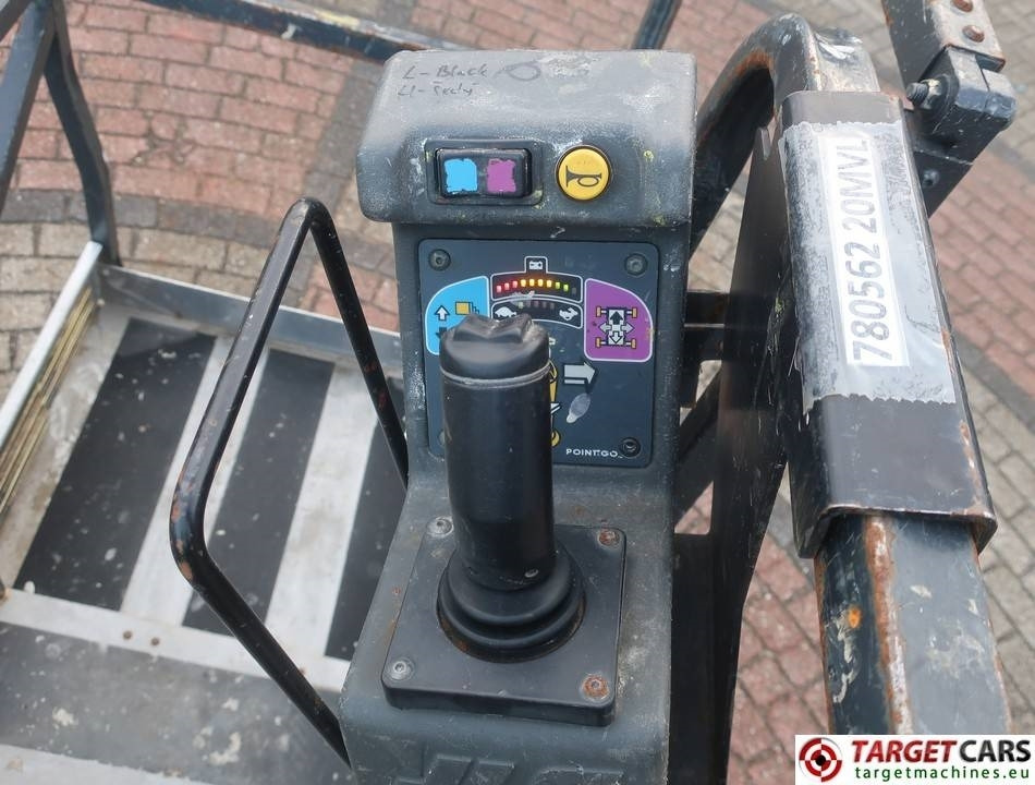 Leasing de JLG 20MVL Electric Vertical Mast Work Lift 794cm  JLG 20MVL Electric Vertical Mast Work Lift 794cm: foto 9