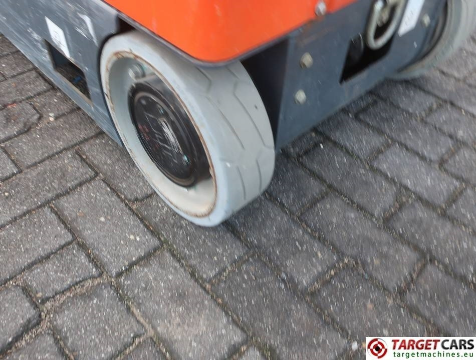 Leasing de JLG 20MVL Electric Vertical Mast Work Lift 794cm  JLG 20MVL Electric Vertical Mast Work Lift 794cm: foto 17