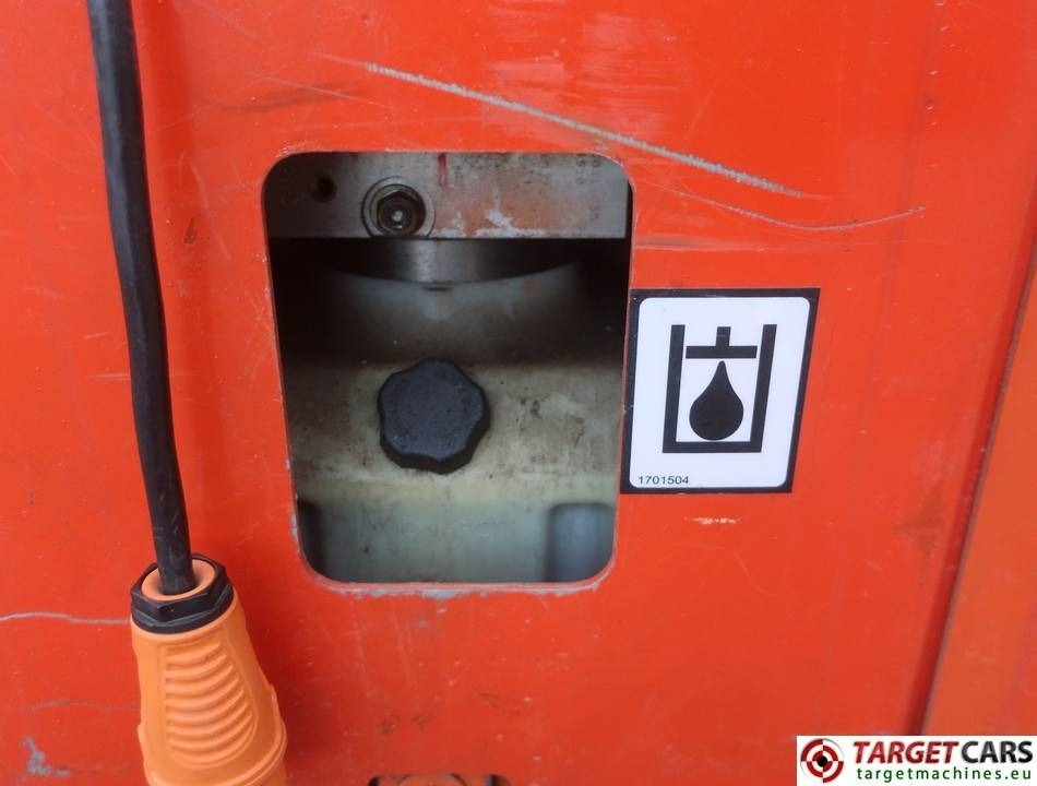 Leasing de JLG 20MVL Electric Vertical Mast Work Lift 794cm  JLG 20MVL Electric Vertical Mast Work Lift 794cm: foto 16