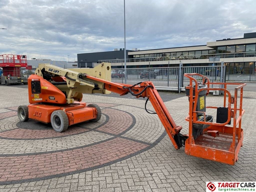 JLG E400AJPN Jib Plus Articulated Electric BoomLift - Plataforma articulada: foto 2 JLG E400AJPN Jib Plus Articulated Electric BoomLift - Plataforma articulada: foto 2