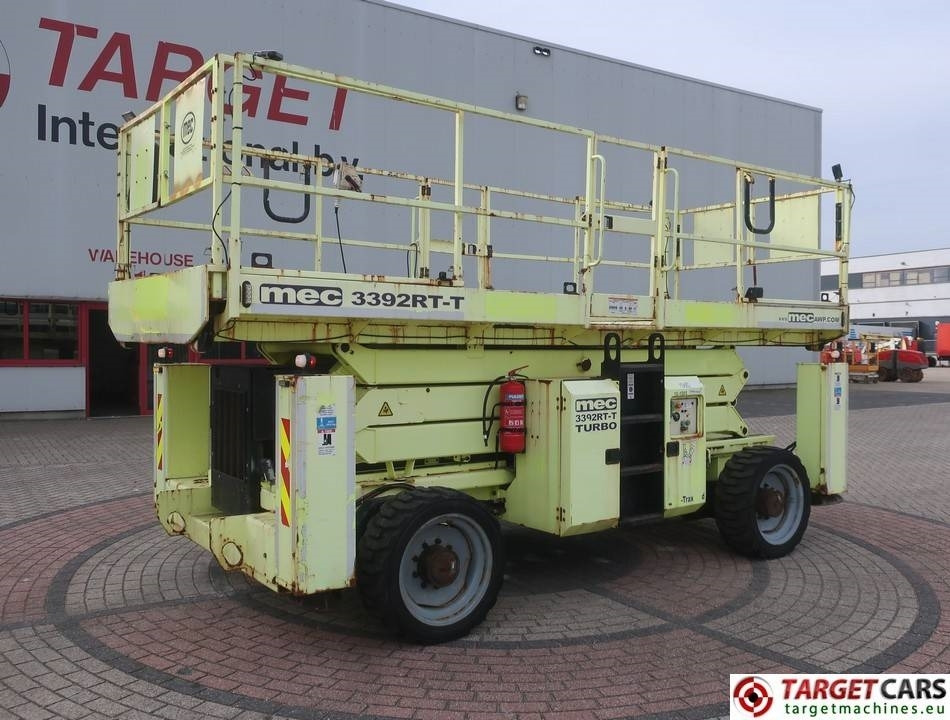 MEC 3392RT-T Diesel 4x4 Scissor Work Lift 1200cm - Plataforma de tijeras: foto 1 MEC 3392RT-T Diesel 4x4 Scissor Work Lift 1200cm - Plataforma de tijeras: foto 1
