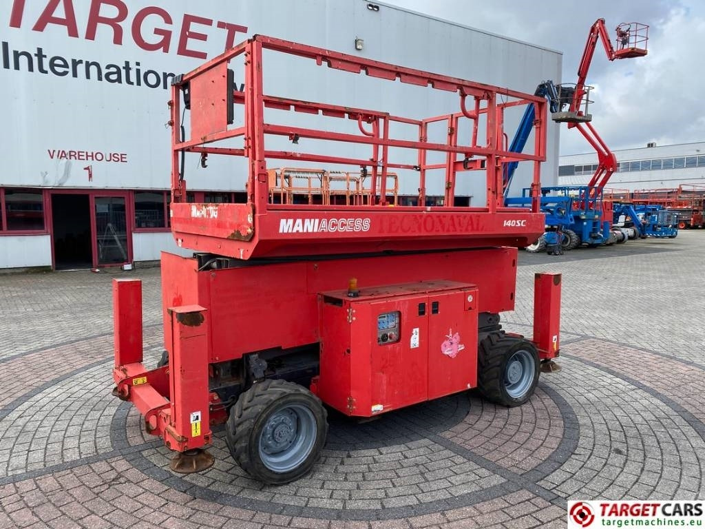 Manitou 140SC Diesel 4x4 Scissor Work Lift 1412cm - Plataforma de tijeras: foto 1 Manitou 140SC Diesel 4x4 Scissor Work Lift 1412cm - Plataforma de tijeras: foto 1
