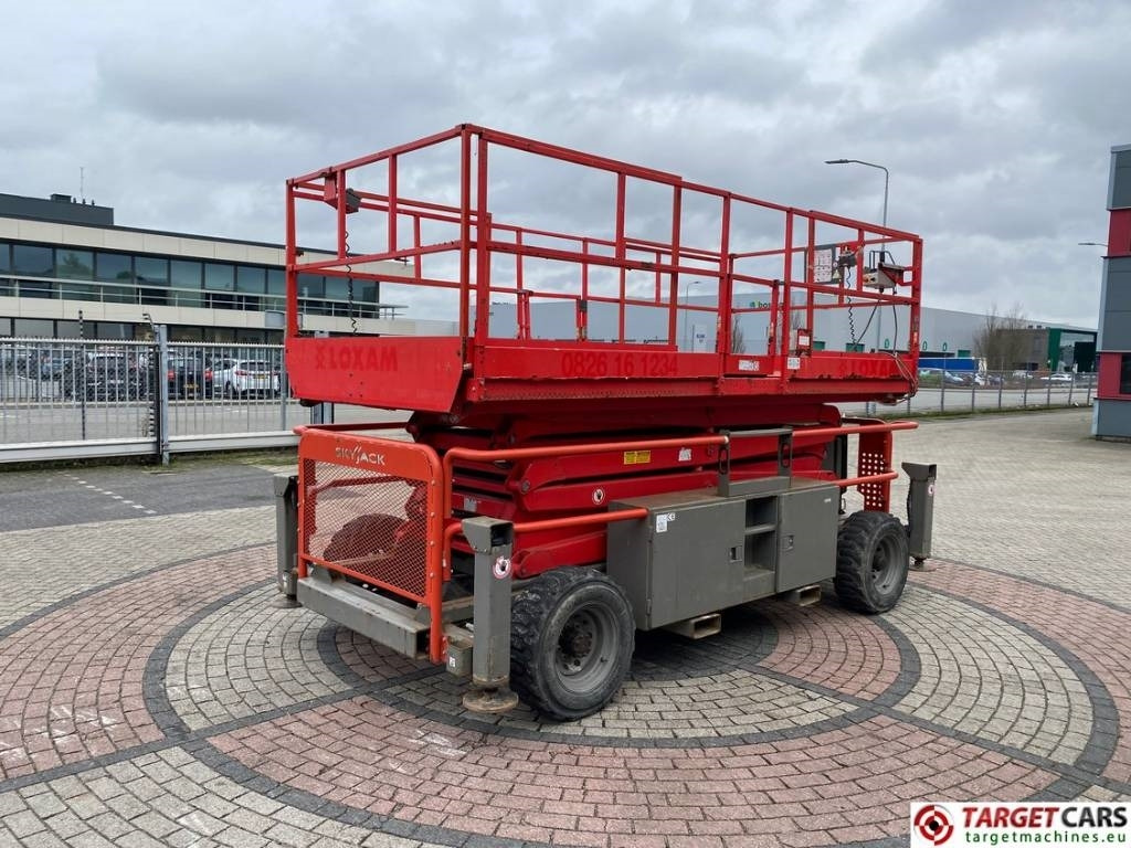SkyJack SJ9241 RT Diesel 4x4 Scissor Work Lift 1450cm - Plataforma de tijeras: foto 3 SkyJack SJ9241 RT Diesel 4x4 Scissor Work Lift 1450cm - Plataforma de tijeras: foto 3