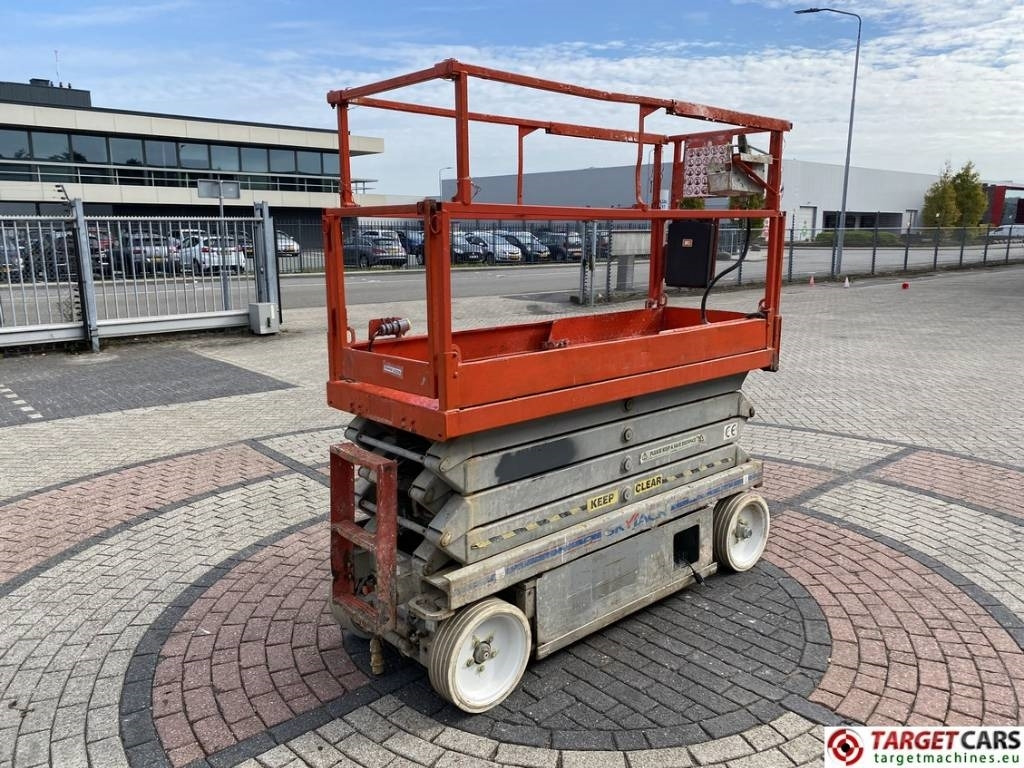 SkyJack SJIII-3226 Electric 3226 Scissor Work Lift 990cm - Plataforma de tijeras: foto 3 SkyJack SJIII-3226 Electric 3226 Scissor Work Lift 990cm - Plataforma de tijeras: foto 3