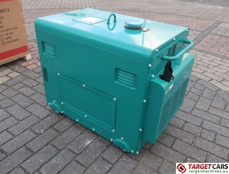 XIDONG 6800T-3 DIESEL 6.2KVA 3-PHASE GENERATOR 220 - Generador industriale: foto 4 XIDONG 6800T-3 DIESEL 6.2KVA 3-PHASE GENERATOR 220 - Generador industriale: foto 4