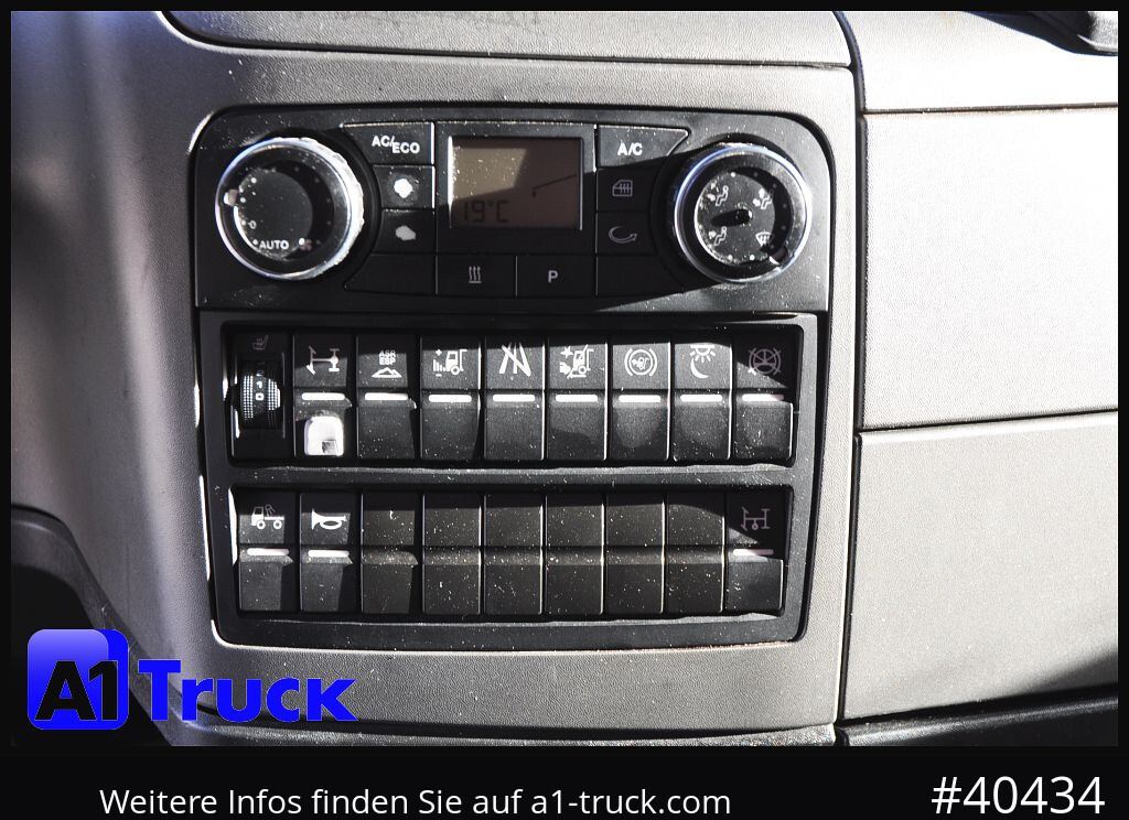 MAN TGX 18,440 XLX Intarder, Hydraulik, ACC - Cabeza tractora: foto 5 MAN TGX 18,440 XLX Intarder, Hydraulik, ACC - Cabeza tractora: foto 5